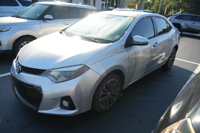 Used 2015 Toyota Corolla S FWD image 8