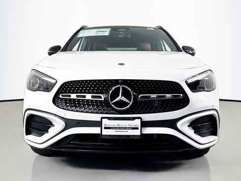New 2026 Mercedes-Benz GLA 250 image 2
