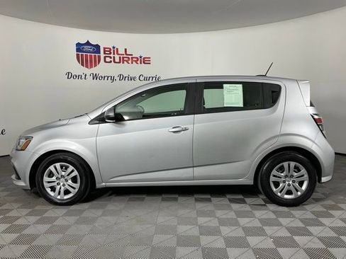 Used 2020 Chevrolet Sonic LT image 6