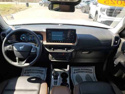 Used 2025 Ford Bronco Sport Outer Banks w/ Outer Banks Tech Package+ image 17