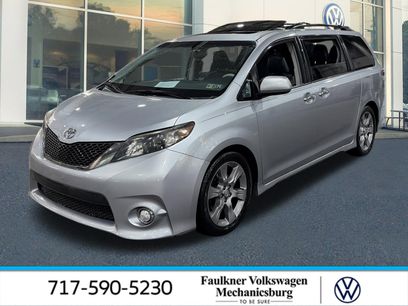 Used 2013 Toyota Sienna SE w/ Premium Pkg w/Entune