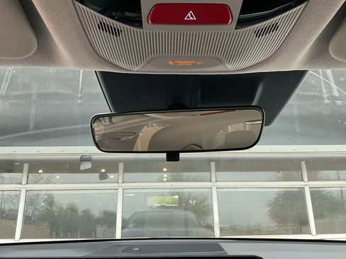 Used 2025 Kia K4 LXS image 17