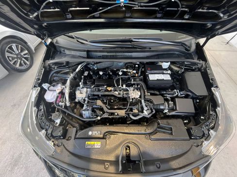 Used 2025 Toyota Corolla LE FWD image 30