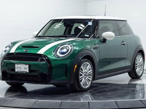 Certified 2024 MINI Cooper S image 6