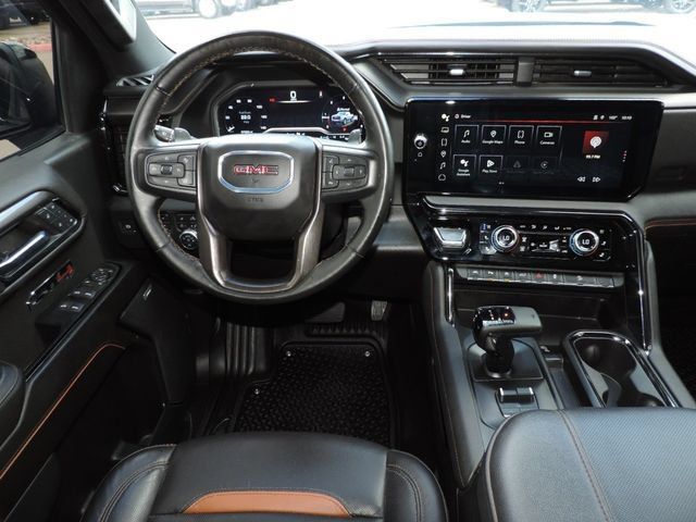 Used 2024 GMC Sierra 1500 AT4 w/ Technology Package AWD/4WD image 24