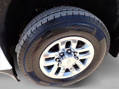 Used 2019 Chevrolet Silverado 2500 LTZ w/ Duramax Plus Package AWD/4WD image 7
