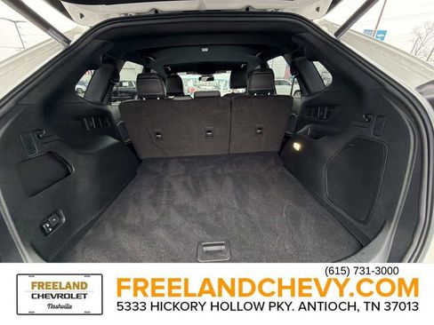 Used 2022 Ford Edge ST image 14