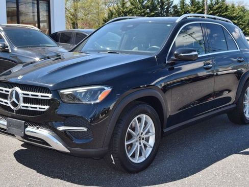 Used 2024 Mercedes-Benz GLE 350 4MATIC image 4