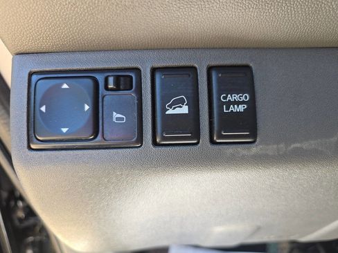 Used 2016 Nissan Frontier SV w/ SV Value Truck Package AWD/4WD image 25