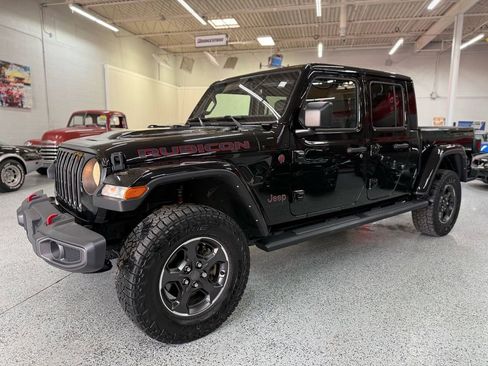 Used 2022 Jeep Gladiator Rubicon w/ Trailer Tow Package AWD/4WD image 1