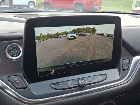 Used 2023 Chevrolet Blazer LT w/ Convenience Package FWD image 19