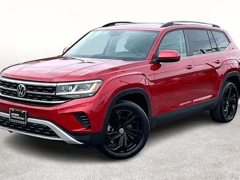 Used 2022 Volkswagen Atlas SE image 16