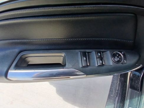 Used 2016 Ford Mustang Premium RWD image 10