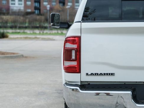 Used 2021 RAM 2500 Laramie AWD/4WD image 19