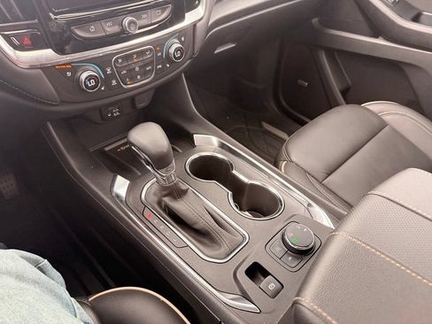 Used 2023 Chevrolet Traverse Premier w/ Redline Edition AWD/4WD image 26