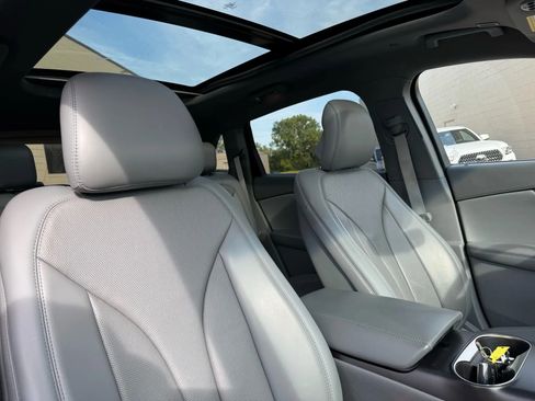 Used 2019 Lincoln Nautilus Reserve image 28