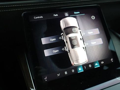 Used 2025 Cadillac Escalade Sport Platinum image 31