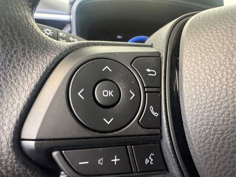 Used 2026 Toyota Corolla LE FWD image 4