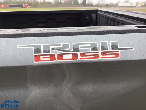 Used 2021 Chevrolet Silverado 1500 Custom Trail Boss image 39