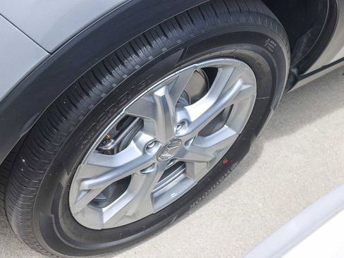 Used 2025 Honda HR-V LX image 16