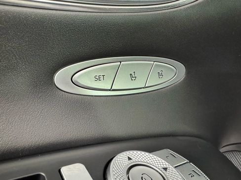 Used 2023 Genesis GV70 2.5T w/ Sport Prestige Package image 45