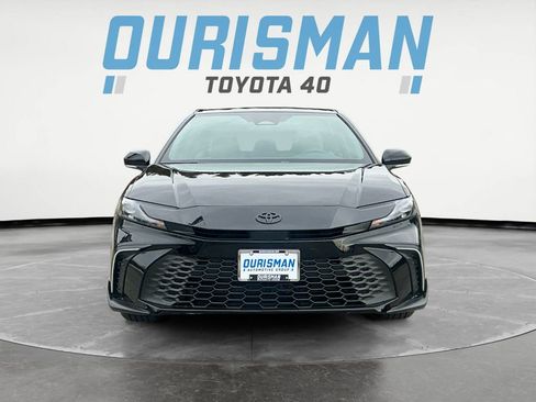 New 2026 Toyota Camry SE image 2