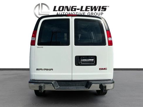 Used 2024 GMC Savana 2500 w/ Driver Convenience Package image 5