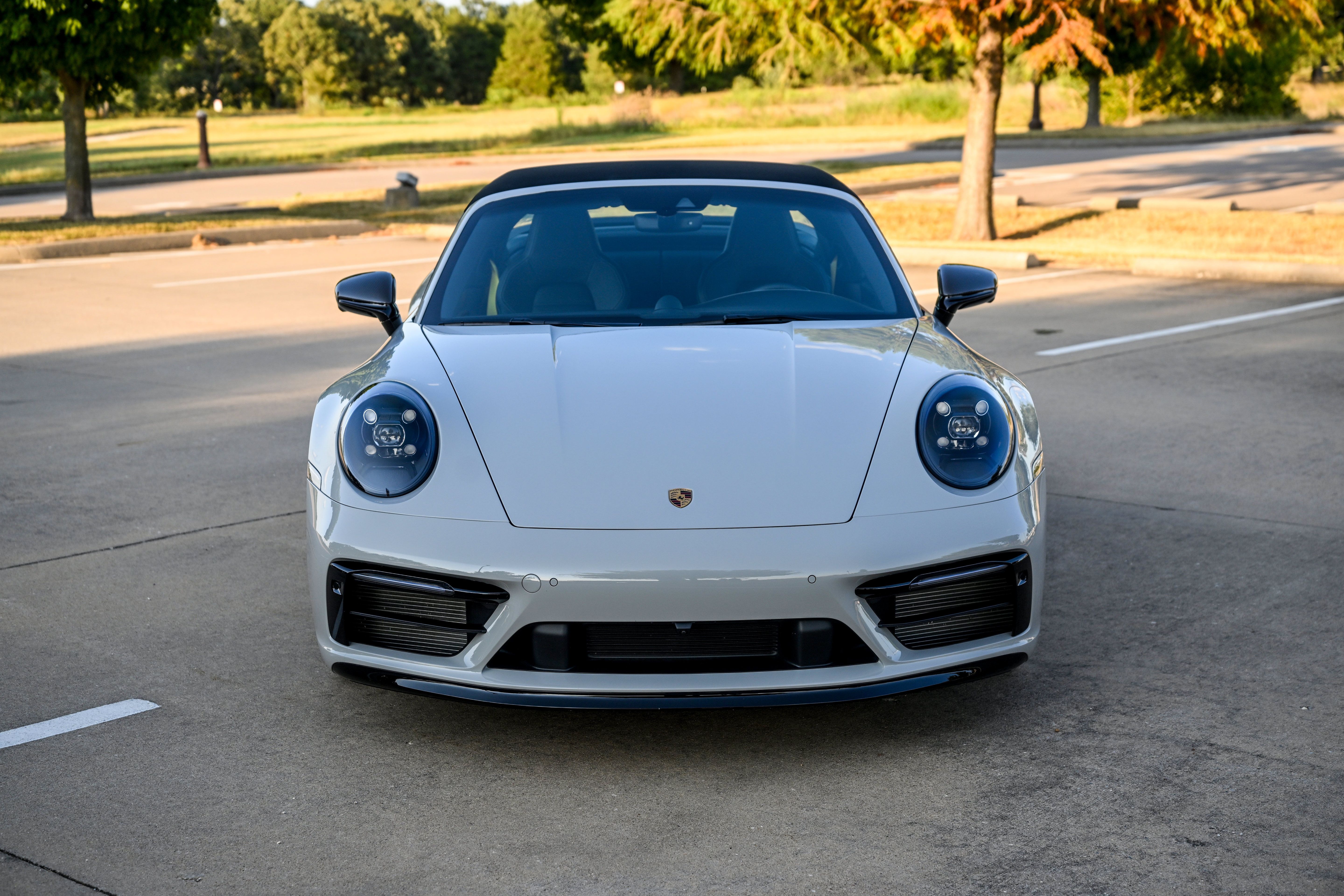 Used 2022 Porsche 911 AWD/4WD image 9