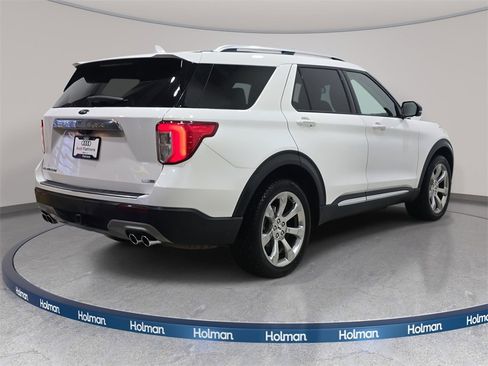 Used 2020 Ford Explorer Platinum w/ Premium Technology Package image 6