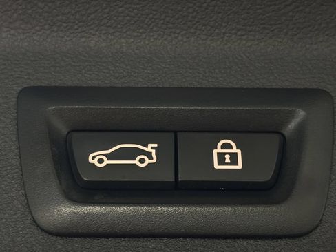 Used 2018 BMW X3 M40i AWD/4WD image 9
