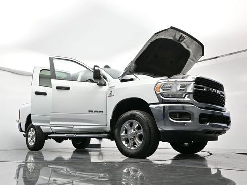 Used 2024 RAM 2500 Big Horn image 48