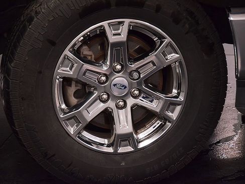 Used 2023 Ford F150 XLT w/ Equipment Group 302A High image 11