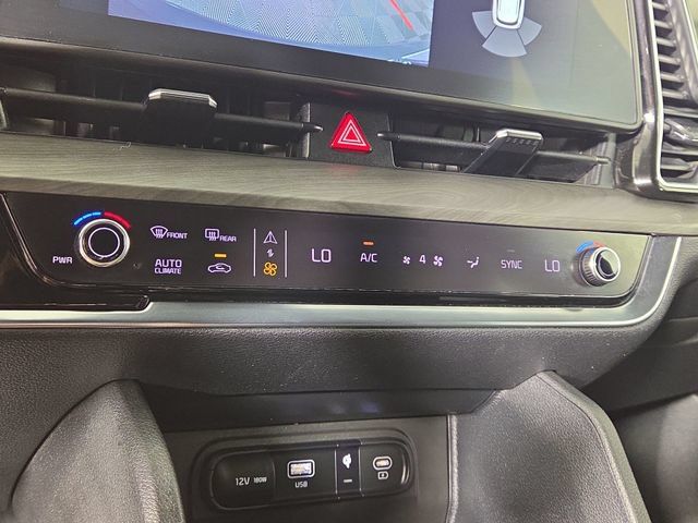 Used 2023 Kia Sportage X-Line w/ X-Line Premium Package AWD/4WD image 19