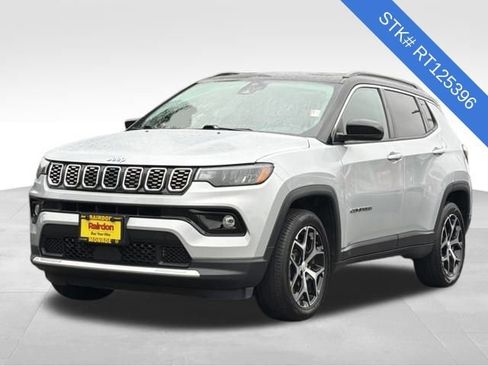 Used 2024 Jeep Compass Limited image 3