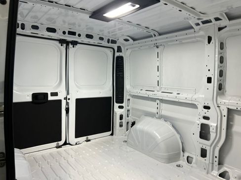New 2026 RAM ProMaster 1500 w/ Convenience Group image 28