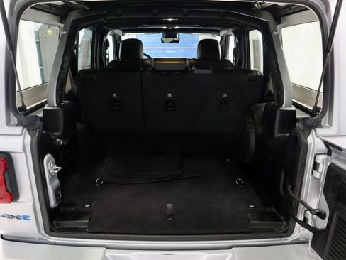 Used 2023 Jeep Wrangler High Altitude image 15