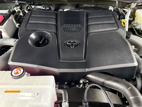 Used 2024 Toyota Tundra SR5 w/ TRD Off-Road Package AWD/4WD image 41