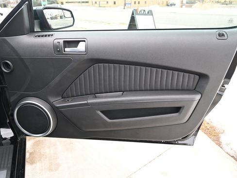 Used 2014 Ford Mustang Shelby GT500 w/ Equipment Group 821A image 42