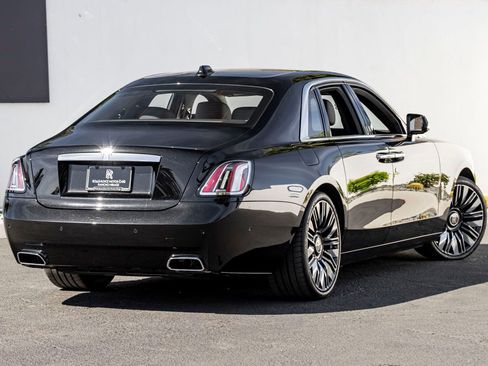 Certified 2026 Rolls-Royce Ghost AWD/4WD image 2