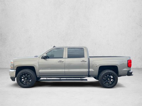 Used 2017 Chevrolet Silverado 1500 LT w/ All Star Edition RWD image 8