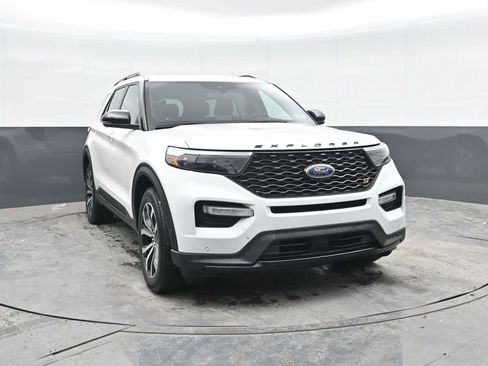 Used 2020 Ford Explorer ST w/ Premium Technology Package AWD/4WD image 6