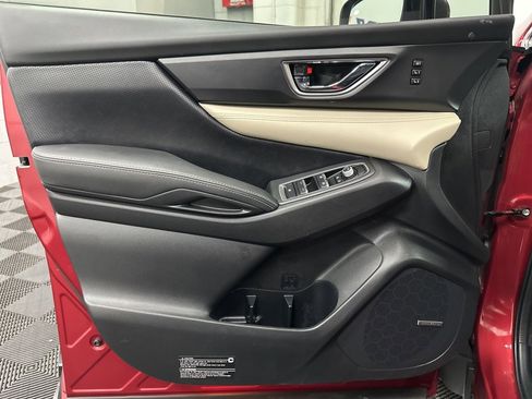 Used 2022 Subaru Ascent Limited w/ Technology Package image 19