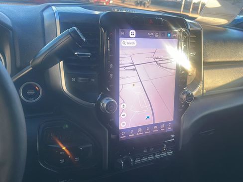 Used 2025 RAM 5500 4x4 Regular Cab image 14