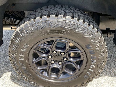 Used 2024 Chevrolet Silverado 1500 ZR2 w/ ZR2 Bison Edition image 28