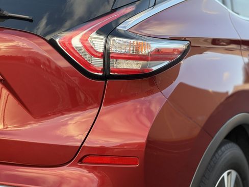 Used 2017 Nissan Murano S w/ Navigation Package FWD image 13