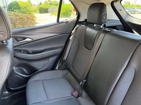 Used 2025 Buick Encore GX Preferred FWD image 39