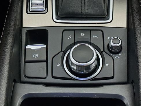 Used 2017 MAZDA MAZDA6 Grand Touring image 26