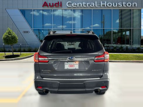 Used 2019 Subaru Ascent Premium image 10