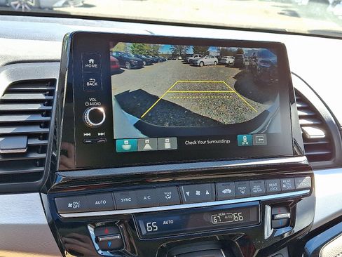 New 2026 Honda Odyssey Touring image 10