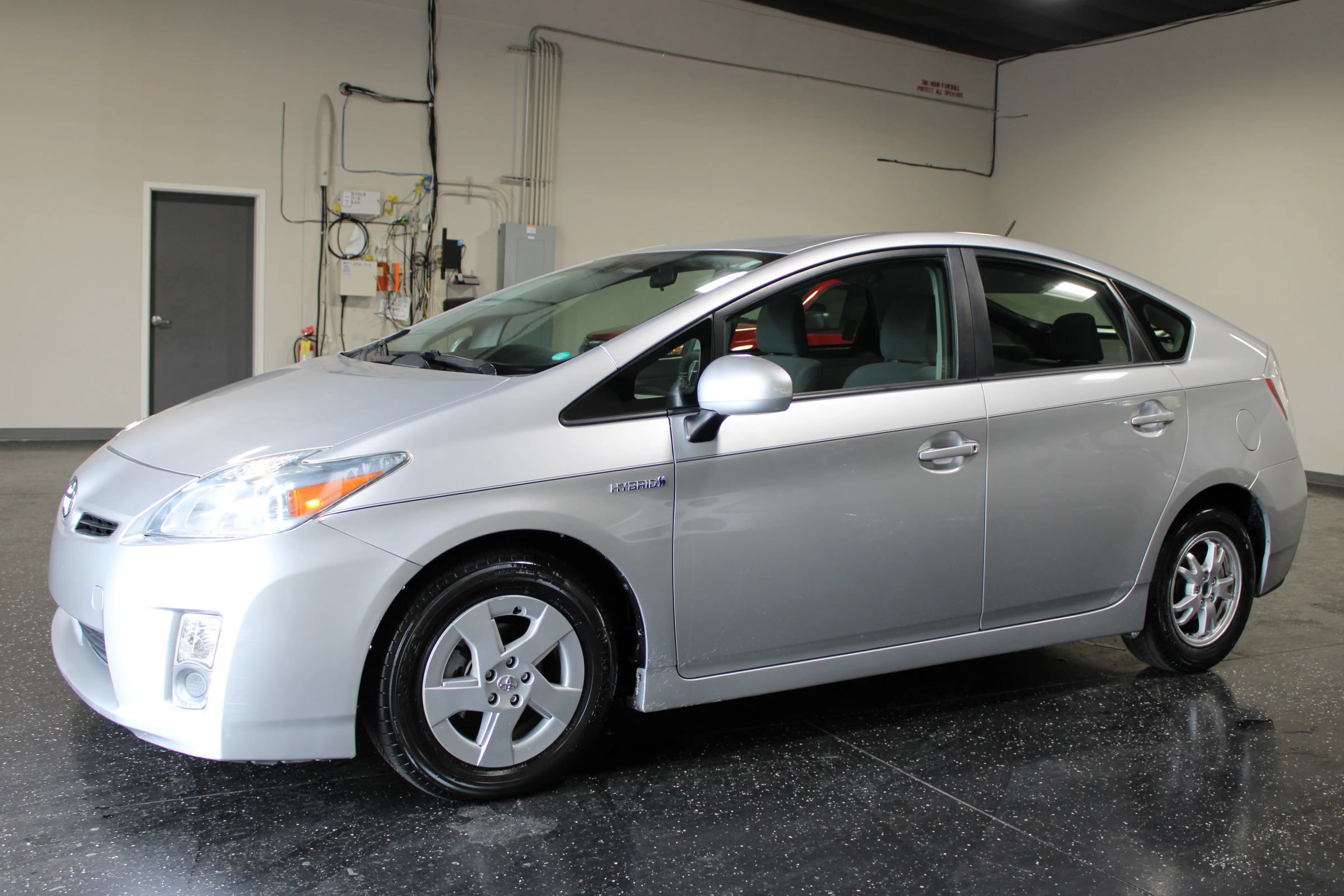 Used 2011 Toyota Prius Two FWD image 6
